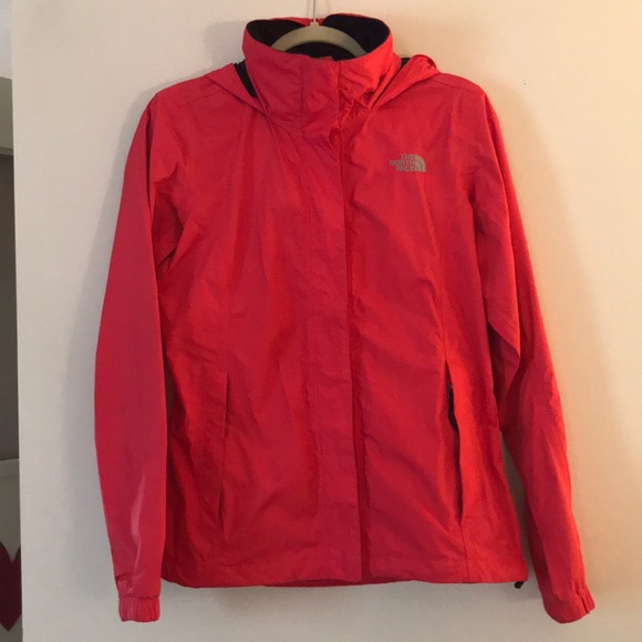 The North Face Jackets & Blazers - The Northface raincoat.